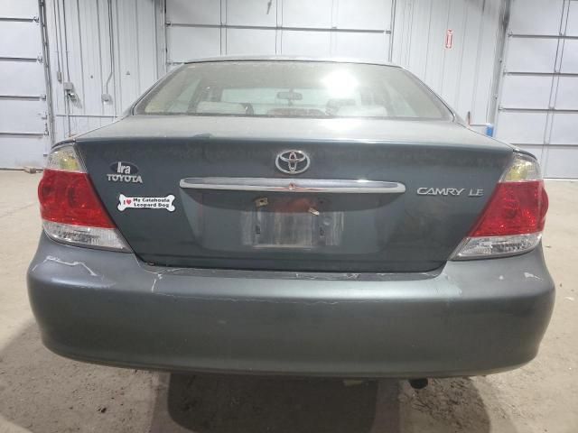 2005 Toyota Camry LE