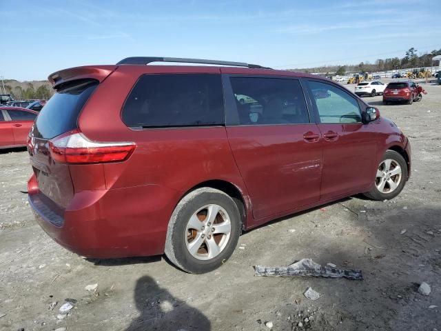 2015 Toyota Sienna LE