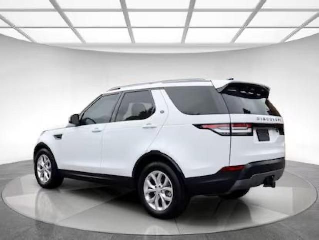 2020 Land Rover Discovery SE