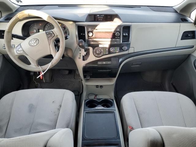 2012 Toyota Sienna LE