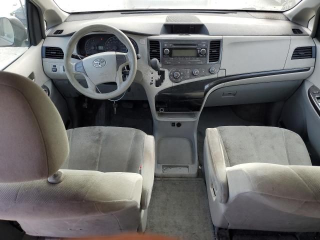 2011 Toyota Sienna