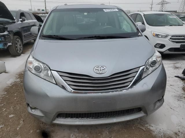 2011 Toyota Sienna XLE