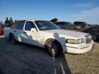 1997 Lincoln Town Car Signature