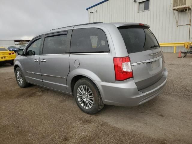 2013 Chrysler Town & Country Touring L