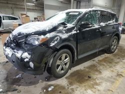 SUV salvage a la venta en subasta: 2015 Toyota Rav4 XLE