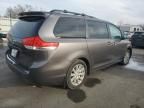 2013 Toyota Sienna LE