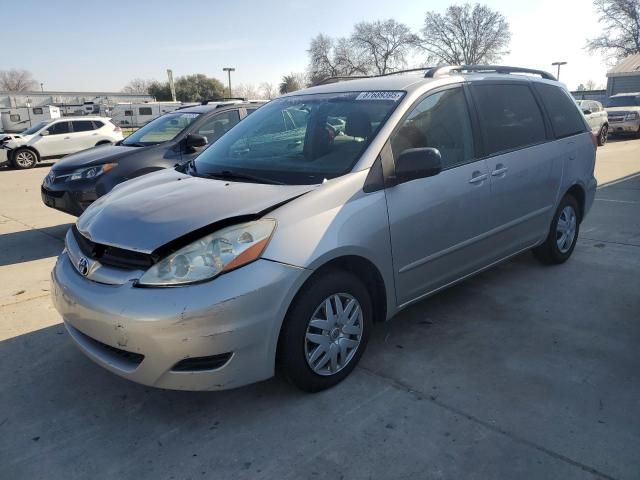 2010 Toyota Sienna CE