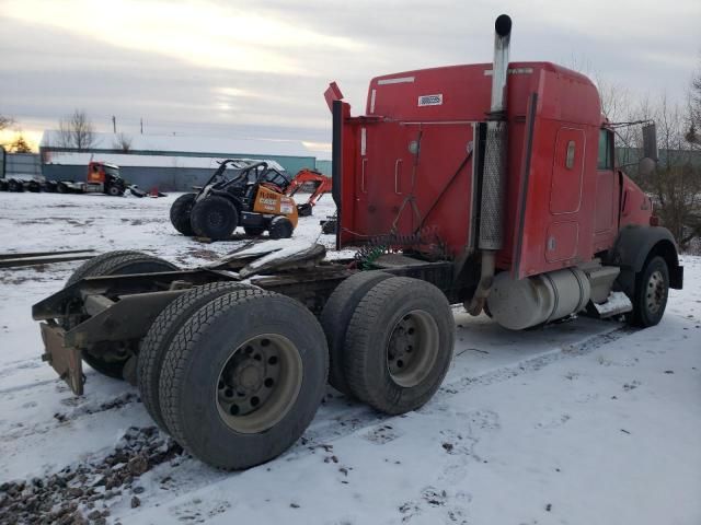 1999 Kenworth Construction T800