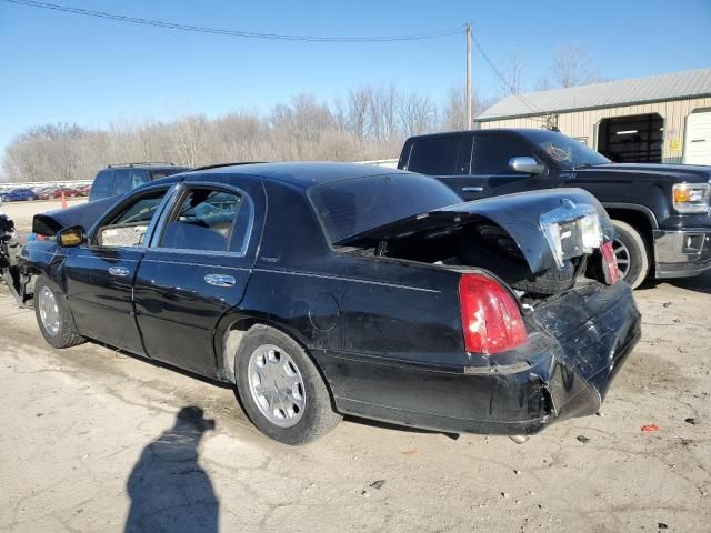 1998 Lincoln Town Car Signature