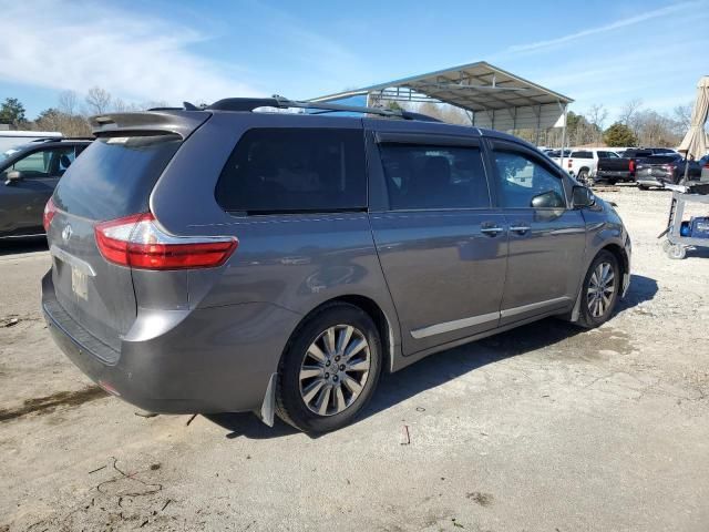 2015 Toyota Sienna XLE