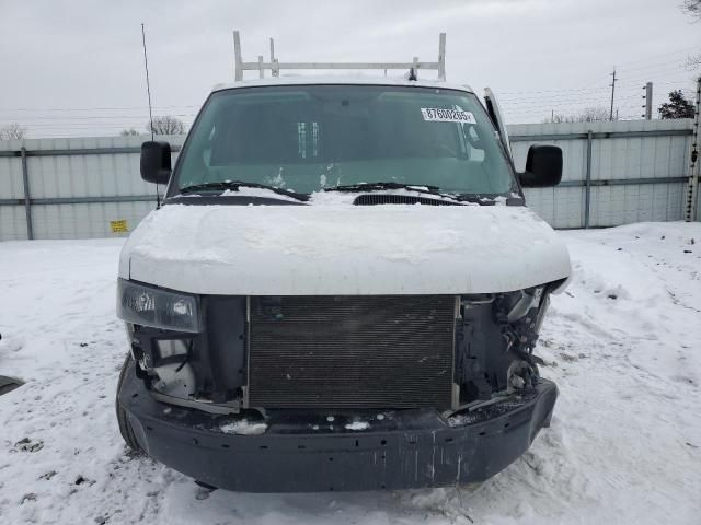 2020 Chevrolet Express G2500