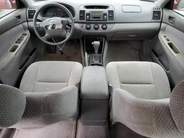 2004 Toyota Camry LE