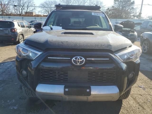 2023 Toyota 4runner SE