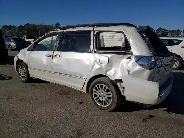 2008 Toyota Sienna XLE