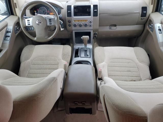 2007 Nissan Pathfinder LE