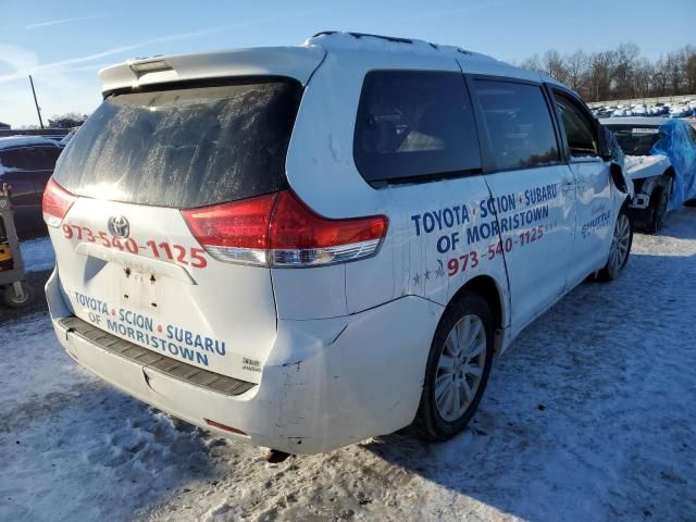 2013 Toyota Sienna XLE