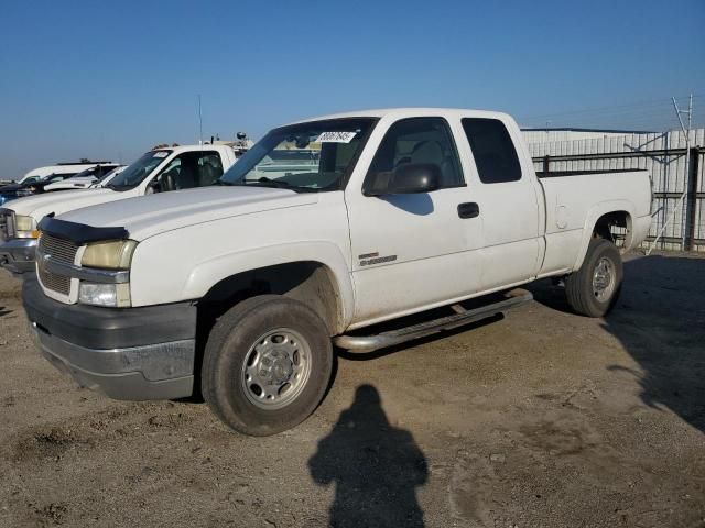 2004 Chevrolet Silverado C2500 Heavy Duty