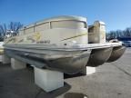 2007 Bennington Marine Pontoon