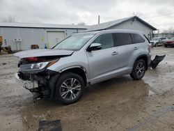 Salvage cars for sale at Pekin, IL auction: 2016 Toyota Highlander XLE