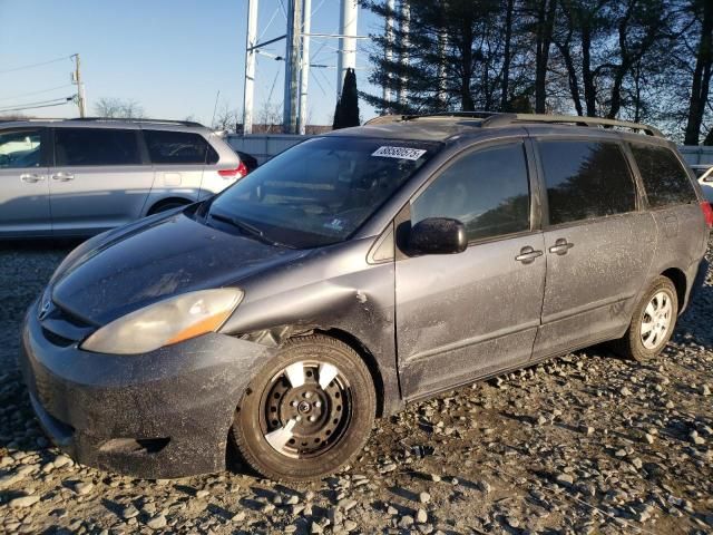 2007 Toyota Sienna CE