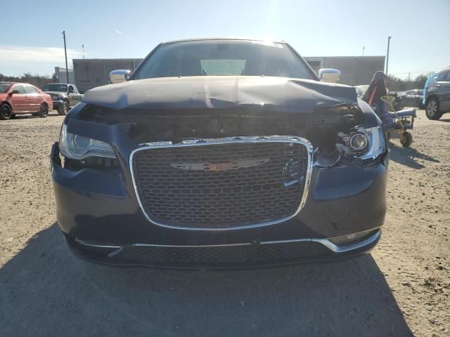 2016 Chrysler 300C