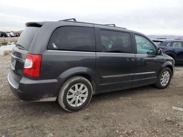 2016 Chrysler Town & Country Touring