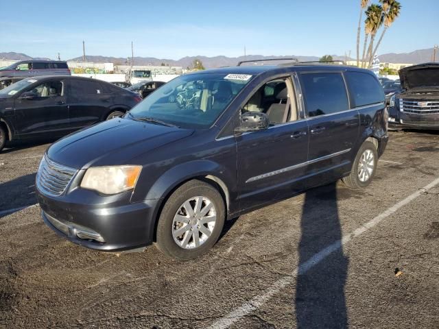 2014 Chrysler Town & Country Touring