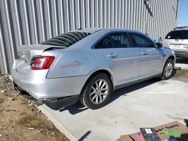 2013 Ford Taurus SE