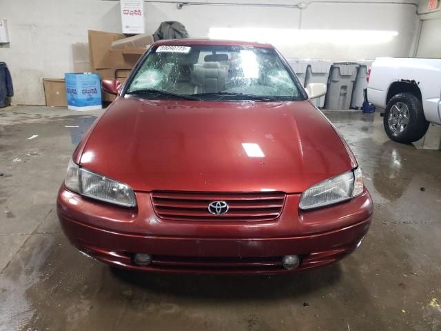 1999 Toyota Camry LE