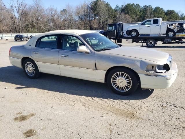 2009 Lincoln Town Car Signature Limited