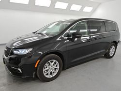 Vehiculos salvage en venta de Copart Van Nuys, CA: 2023 Chrysler Pacifica Touring L