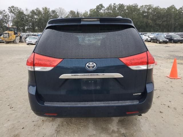 2011 Toyota Sienna XLE