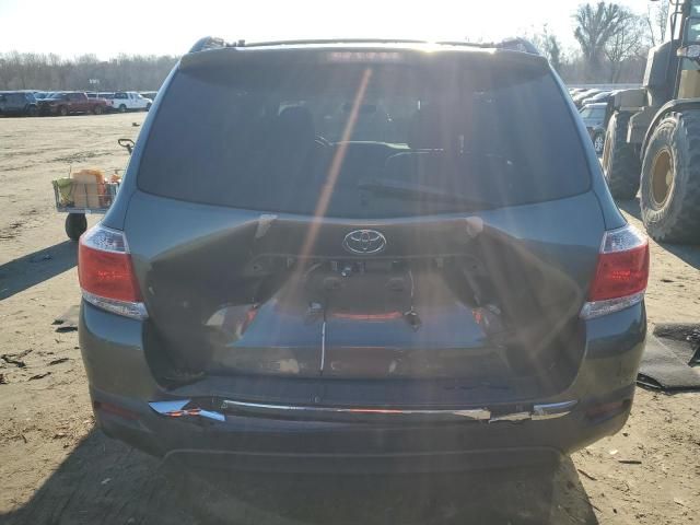 2013 Toyota Highlander Base