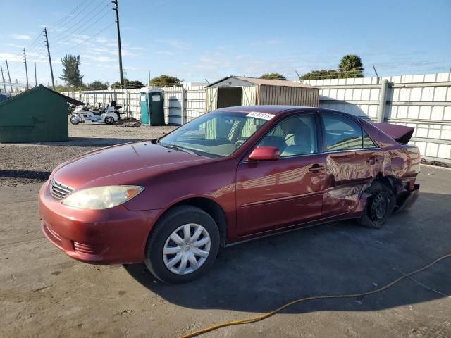 2005 Toyota Camry LE