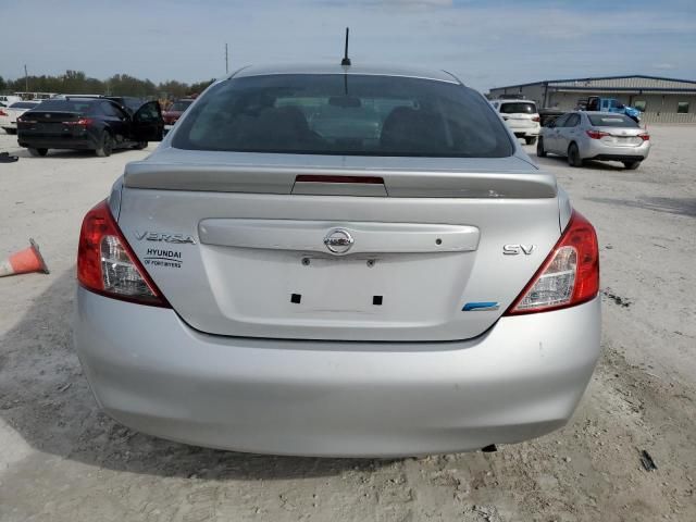 2013 Nissan Versa S