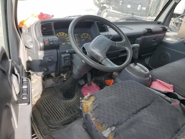 2006 Isuzu NPR