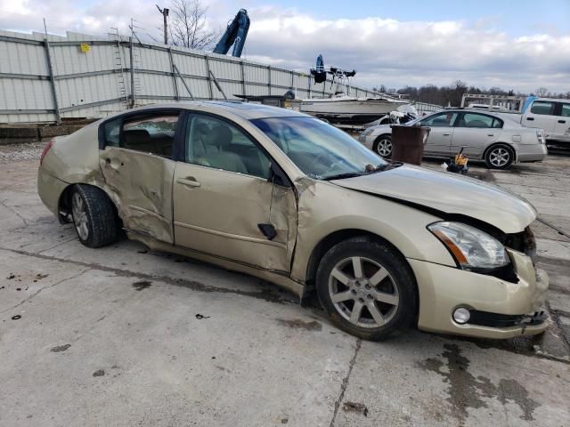 2004 Nissan Maxima SE