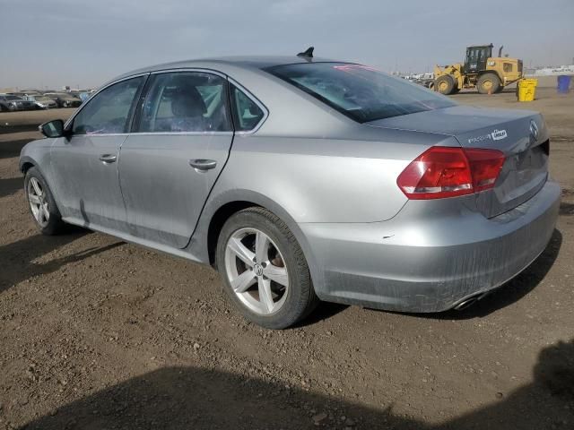 2012 Volkswagen Passat SE