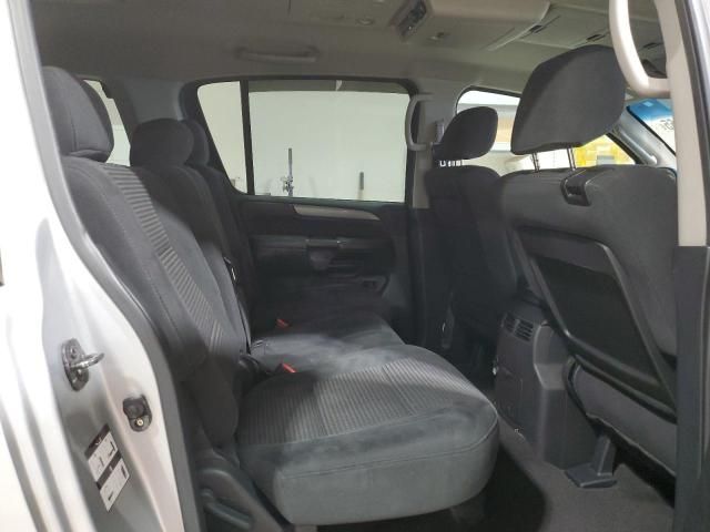 2008 Nissan Armada SE