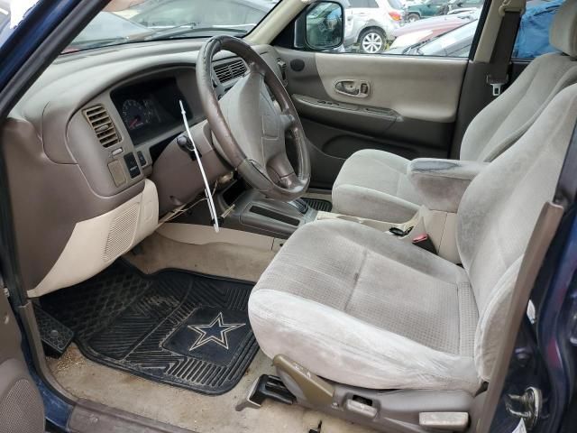 2001 Mitsubishi Montero Sport XLS