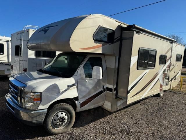 2018 Ford Econoline E450 Super Duty Cutaway Van