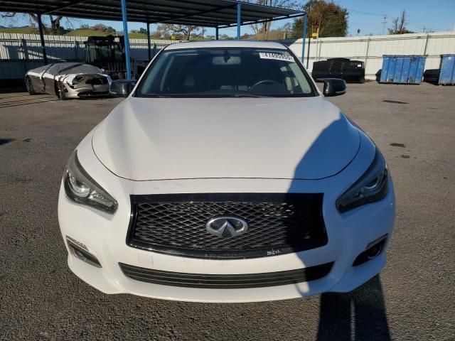 2015 Infiniti Q50 Base