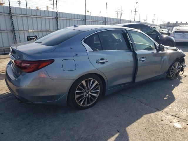 2018 Infiniti Q50 Luxe