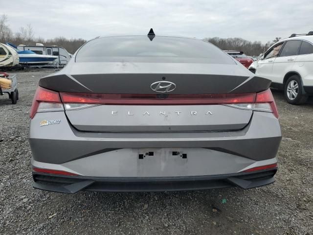 2022 Hyundai Elantra SEL