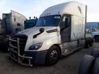 2019 Freightliner Cascadia 126