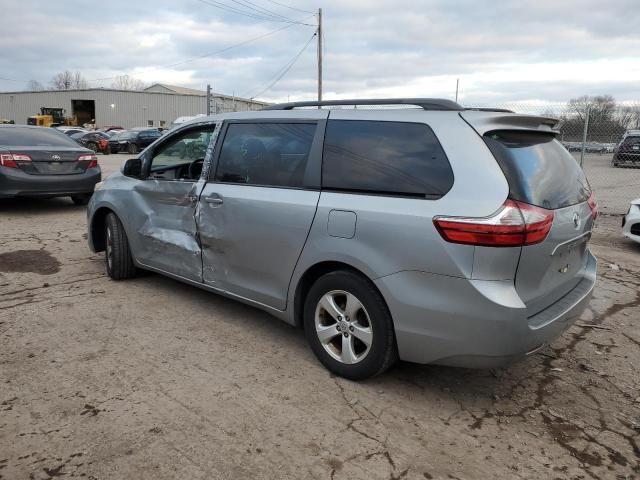 2015 Toyota Sienna LE