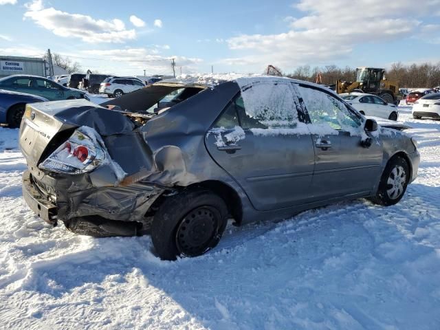 2005 Toyota Camry LE