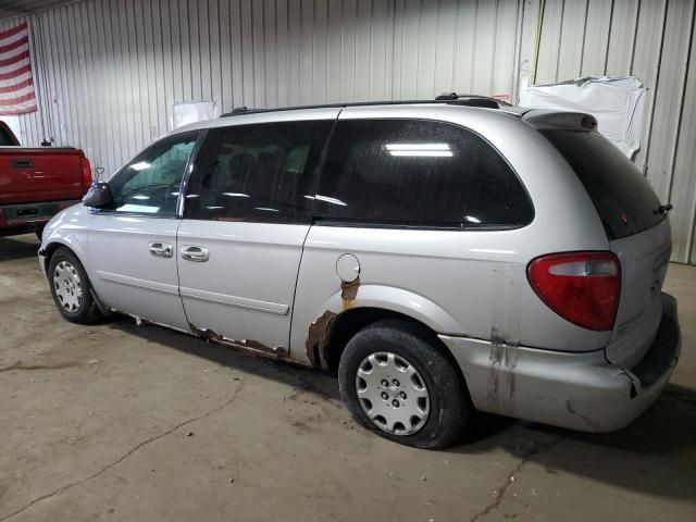 2004 Chrysler Town & Country LX