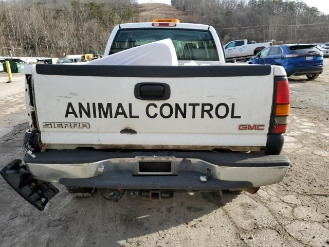 2004 GMC Sierra K2500 Heavy Duty