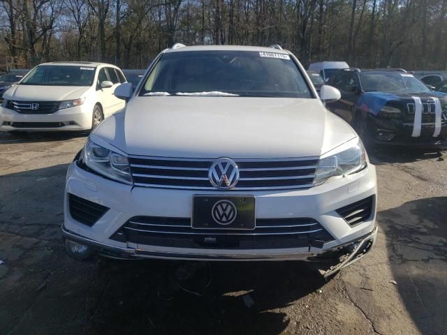 2016 Volkswagen Touareg Sport